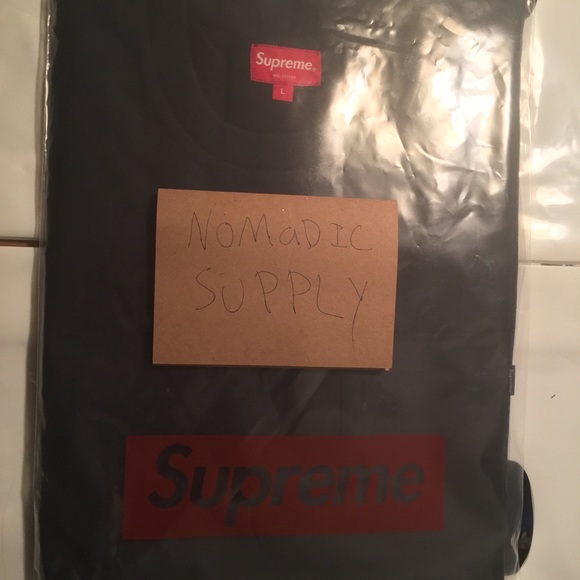 Supreme Pocket Tee Navy - Picture 3 of 3